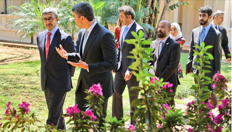 Peña se reunió con ministro de EAU para avanzar en trabajos de cooperación Peña se reunió con ministro de EAU para avanzar en trabajos de cooperación