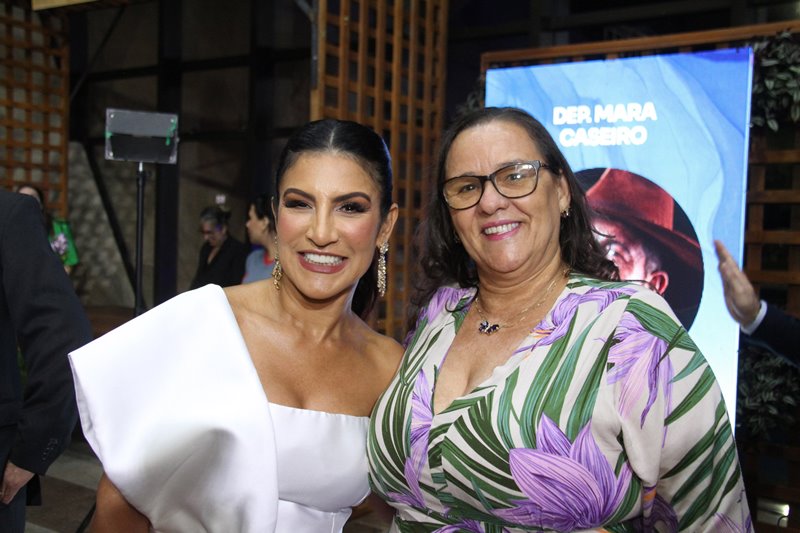 Numa festa pantaneira, ALEMS homenageia 81 pessoas que ajudam MS a crescer Numa festa pantaneira, ALEMS homenageia 81 pessoas que ajudam MS a crescer