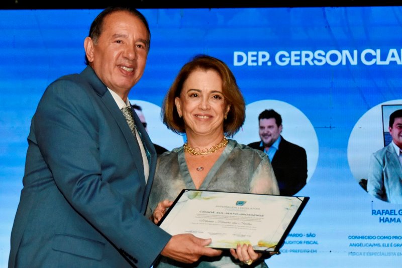 Numa festa pantaneira, ALEMS homenageia 81 pessoas que ajudam MS a crescer Numa festa pantaneira, ALEMS homenageia 81 pessoas que ajudam MS a crescer