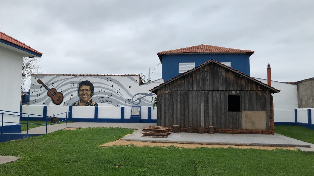Casa Cultural homenageia artistas que enalteceram nome de Ponta Porã Casa Cultural homenageia artistas que enalteceram nome de Ponta Porã