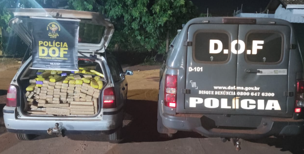 DOF apreende veículo com mais de meia tonelada de maconha