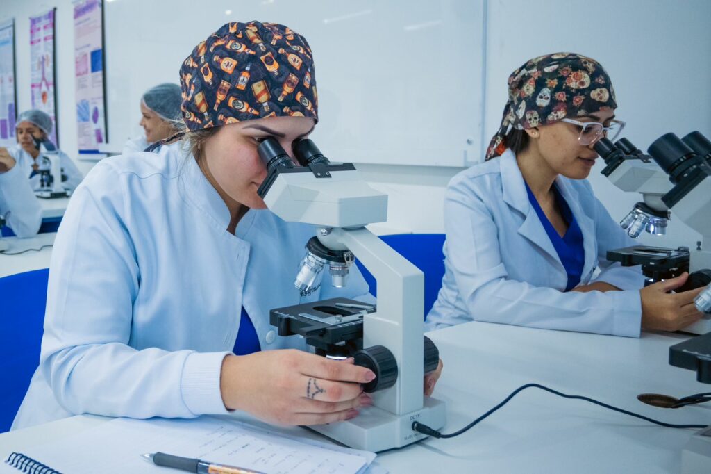 Medicina no Paraguai: Na hora da decisão, UCP é a melhor escolha