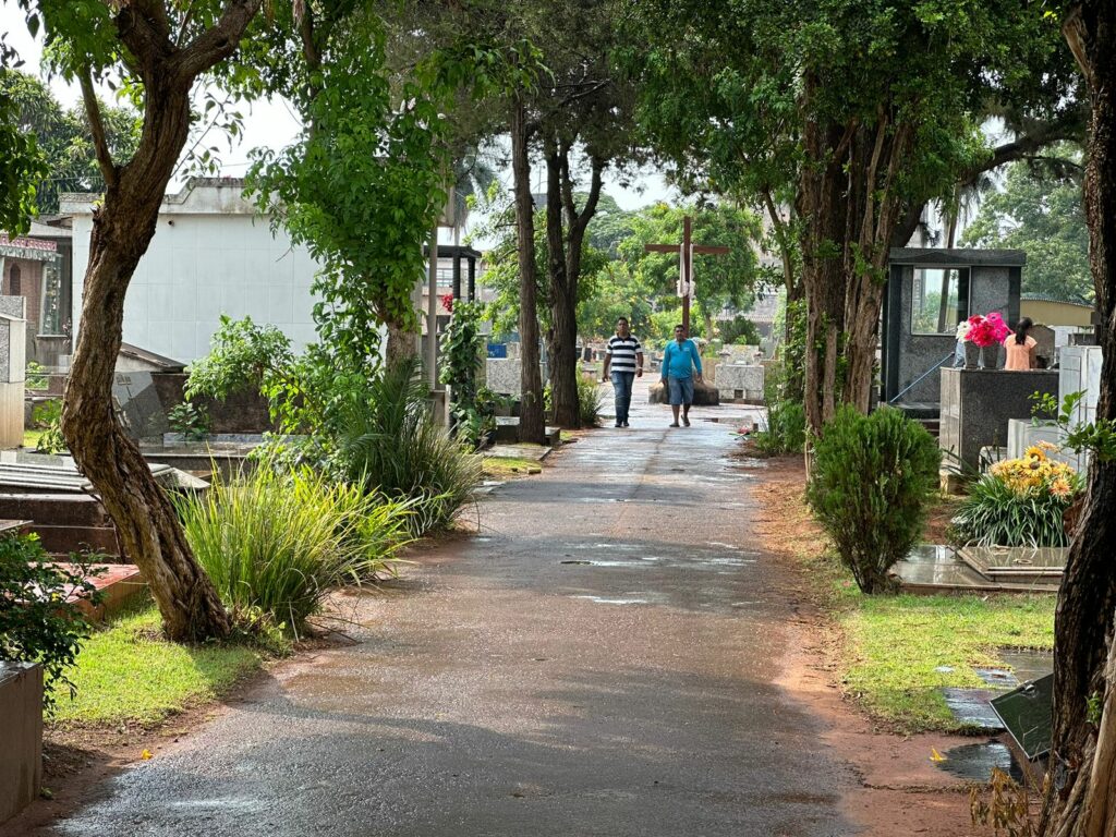 Ponta Porã: Cemitérios municipais estão prontos para feriado de finados Ponta Porã: Cemitérios municipais estão prontos para feriado de finados