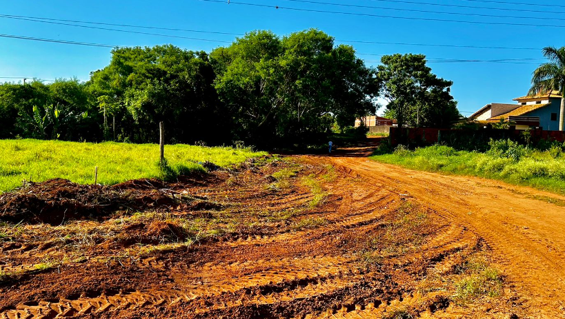 Vereadora Cida Farias solicita melhorias de Infraestrutura em Amambai Vereadora Cida Farias solicita melhorias de Infraestrutura em Amambai