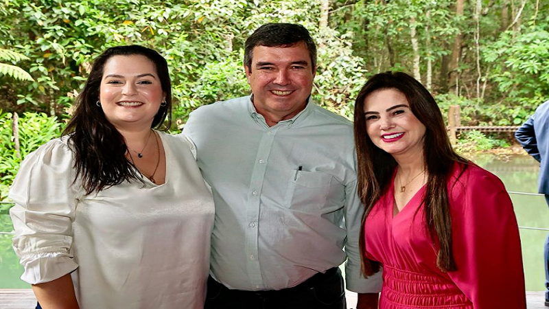 Mara Caseiro participa da assinatura do repasse de R$5,2 milhões ao Conisul Mara Caseiro participa da assinatura do repasse de R$5,2 milhões ao Conisul