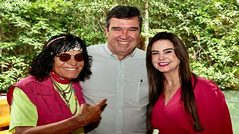 Mara Caseiro participa da assinatura do repasse de R$5,2 milhões ao Conisul Mara Caseiro participa da assinatura do repasse de R$5,2 milhões ao Conisul