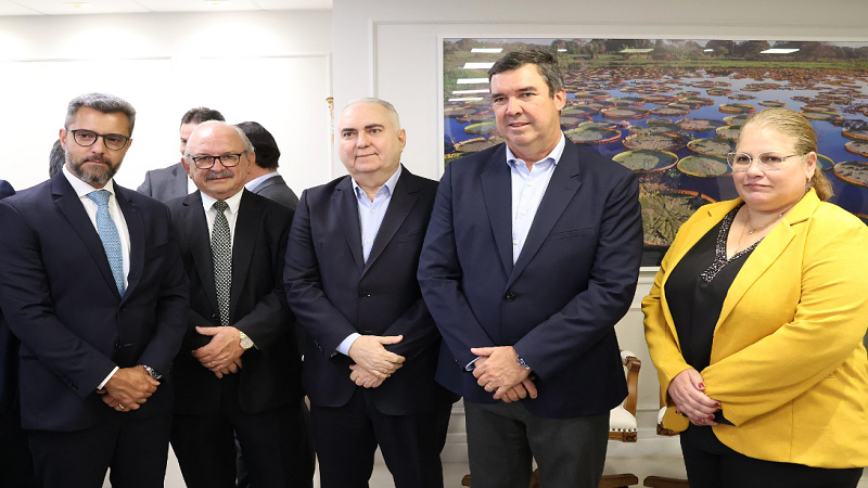 Governo participa de assinatura do contrato para a construção do novo prédio da Comarca de Maracaju Governo participa de assinatura do contrato para a construção do novo prédio da Comarca de Maracaju