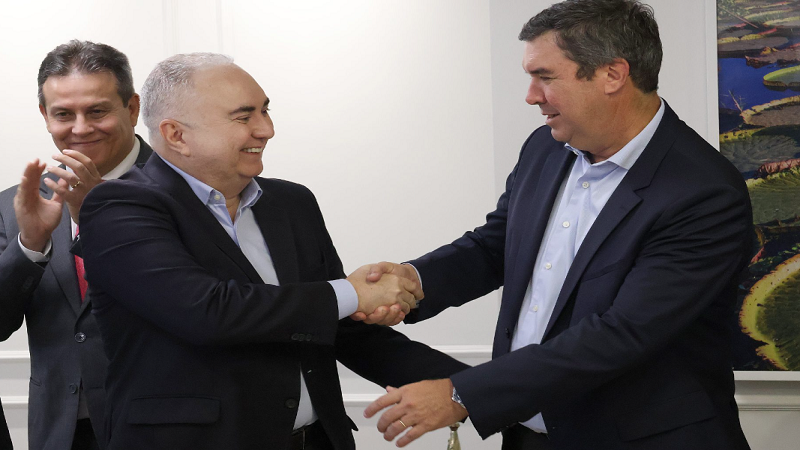Governo participa de assinatura do contrato para a construção do novo prédio da Comarca de Maracaju Governo participa de assinatura do contrato para a construção do novo prédio da Comarca de Maracaju