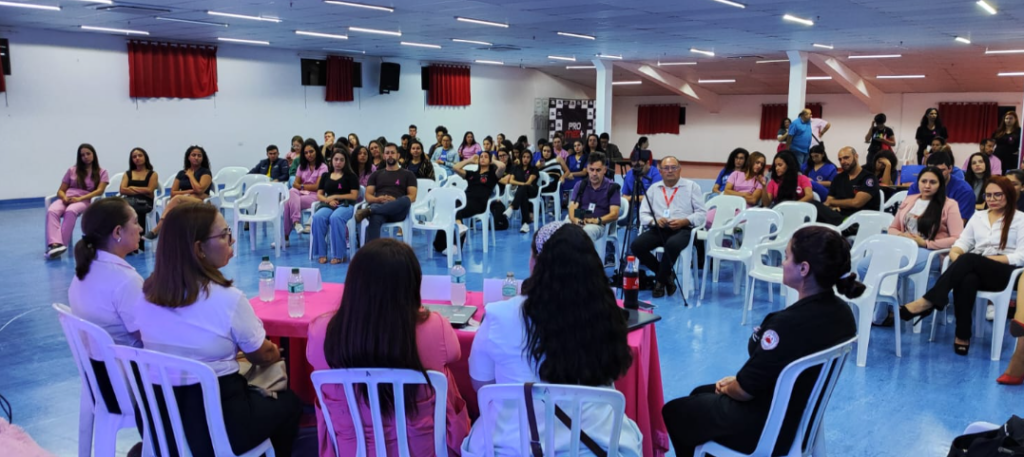 Com palestra de especialistas, UCP encerrou Outubro Rosa em Pedro Juan Caballero Com palestra de especialistas, UCP encerrou Outubro Rosa em Pedro Juan Caballero