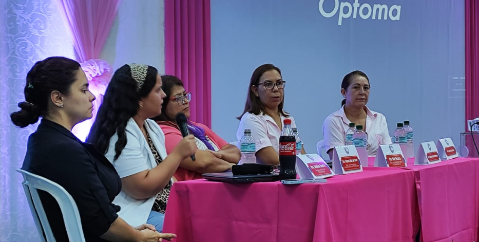 Com palestra de especialistas, UCP encerrou Outubro Rosa em Pedro Juan Caballero Com palestra de especialistas, UCP encerrou Outubro Rosa em Pedro Juan Caballero