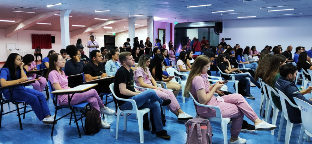 Com palestra de especialistas, UCP encerrou Outubro Rosa em Pedro Juan Caballero Com palestra de especialistas, UCP encerrou Outubro Rosa em Pedro Juan Caballero