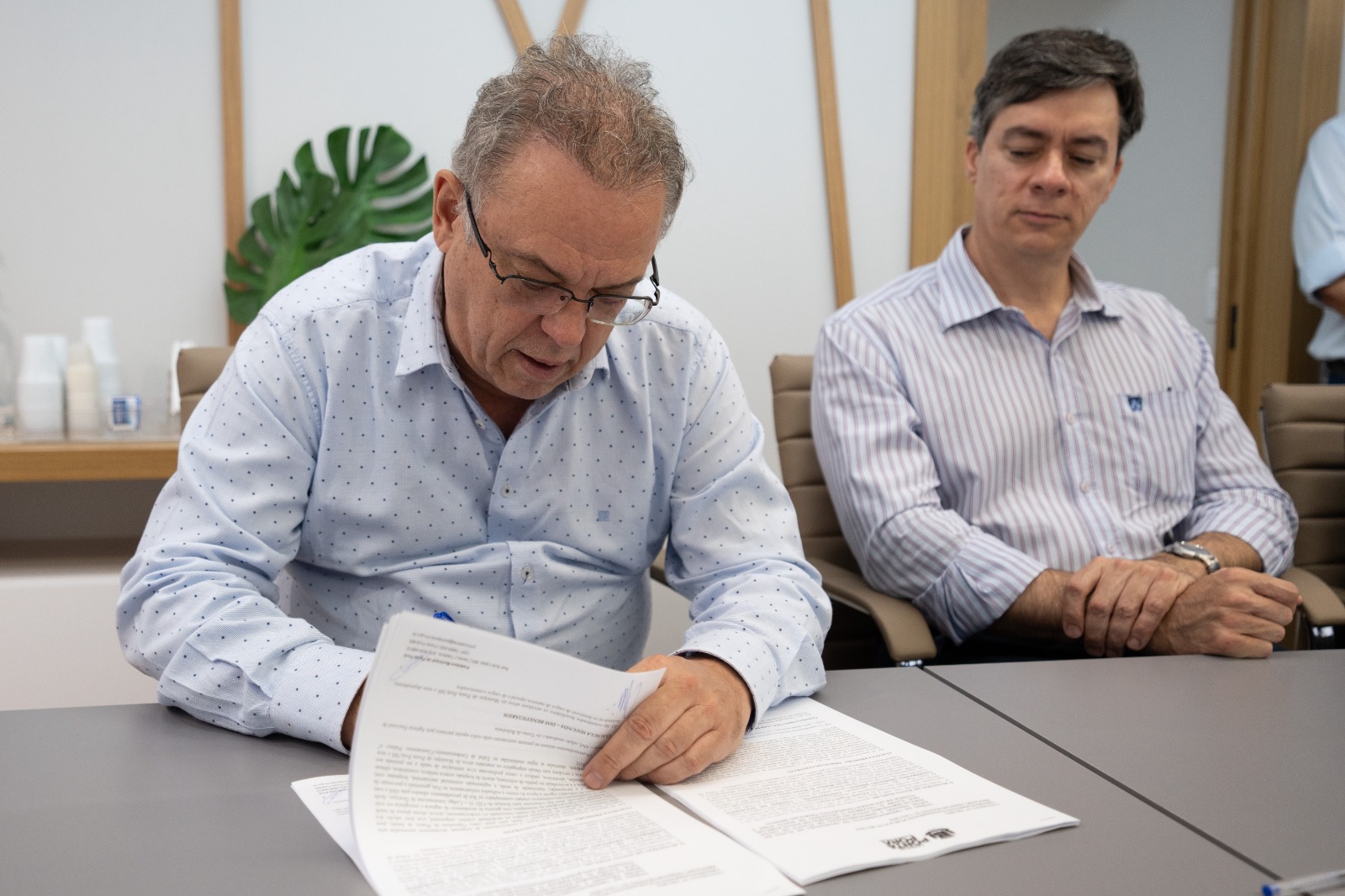 Ponta Porã: Prefeitura e UNIMED assinam convênio para que servidores possam ter acesso à rede e planos de saúde Ponta Porã: Prefeitura e UNIMED assinam convênio para que servidores possam ter acesso à rede e planos de saúde