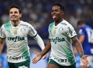 Category "Esportes" com ad especifico contratado