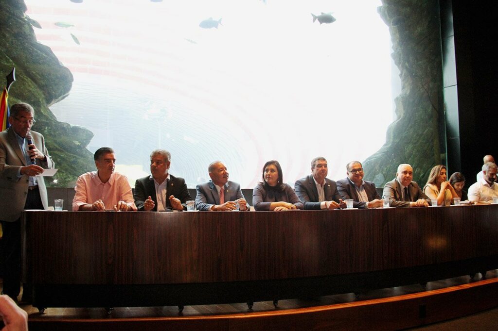 Em evento, presidente da ALEMS cobra solução para BR-163 e duplicação da BR-060