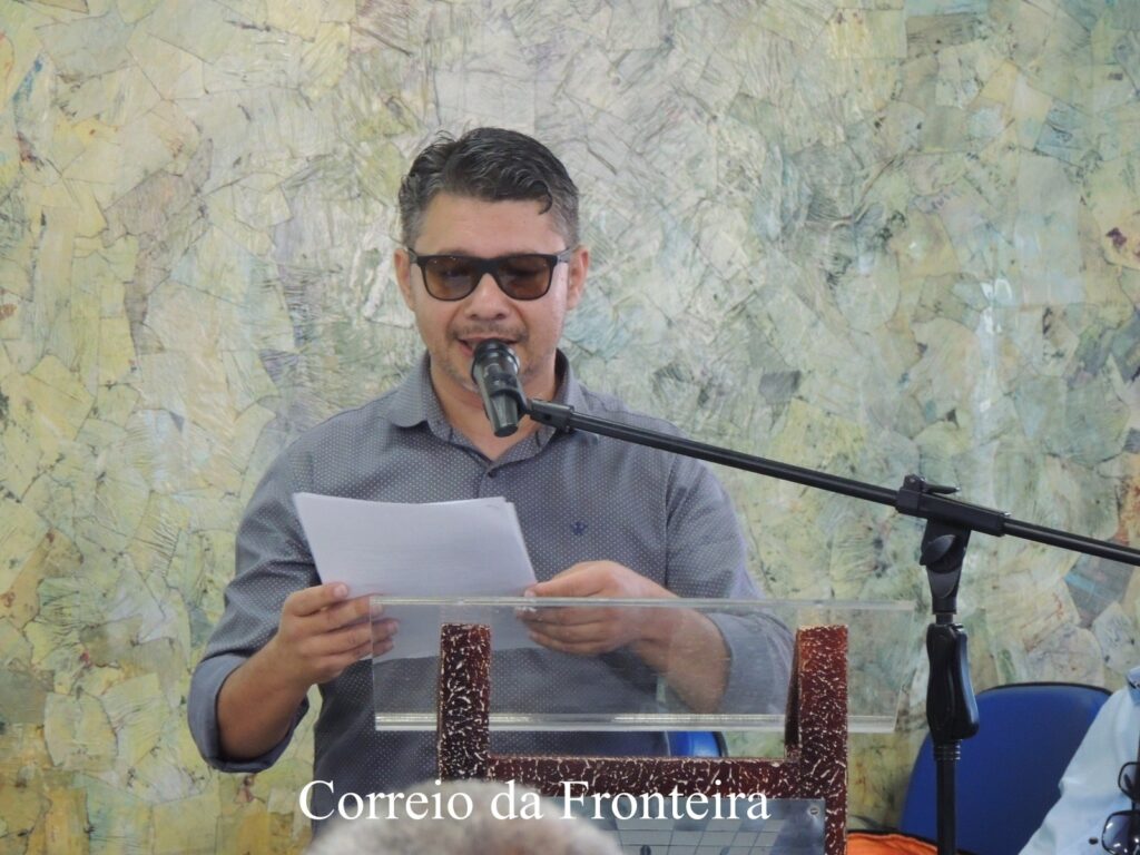 Confira os aniversariantes desse dia 13/12/23, por Dora Nunes Confira os aniversariantes desse dia 13/12/23, por Dora Nunes