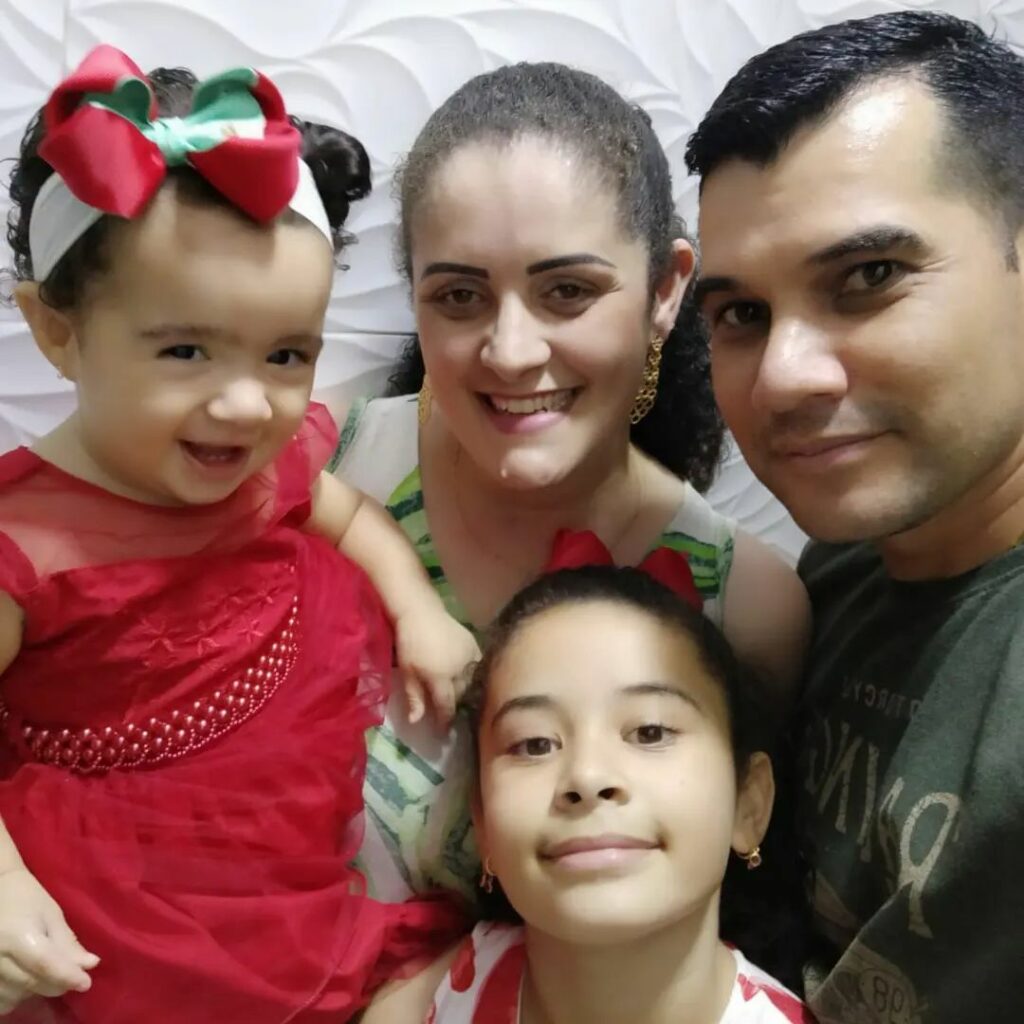 Saiba quem troca de idade hoje, 28/12/23, por Dora Nunes