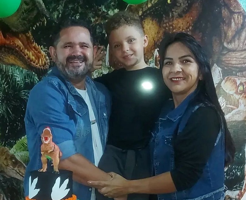 Confira os aniversariantes desse dia 13/12/23, por Dora Nunes Confira os aniversariantes desse dia 13/12/23, por Dora Nunes
