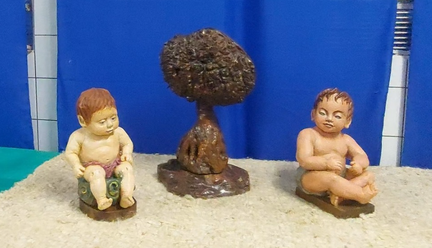 Artesã e escultora Araci Vendramini foi destaque da Feira Cultural em escola de Sete Quedas Artesã e escultora Araci Vendramini foi destaque da Feira Cultural em escola de Sete Quedas