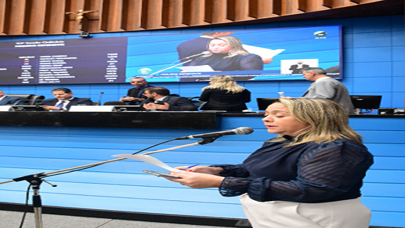 Lia Nogueira propõe investimentos para a Casa do Trabalhador, em Dourados Lia Nogueira propõe investimentos para a Casa do Trabalhador, em Dourados
