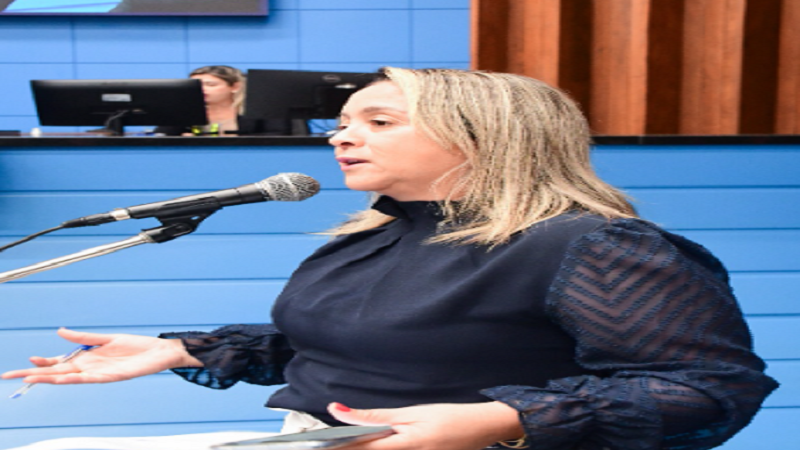 Lia Nogueira propõe investimentos para a Casa do Trabalhador, em Dourados Lia Nogueira propõe investimentos para a Casa do Trabalhador, em Dourados