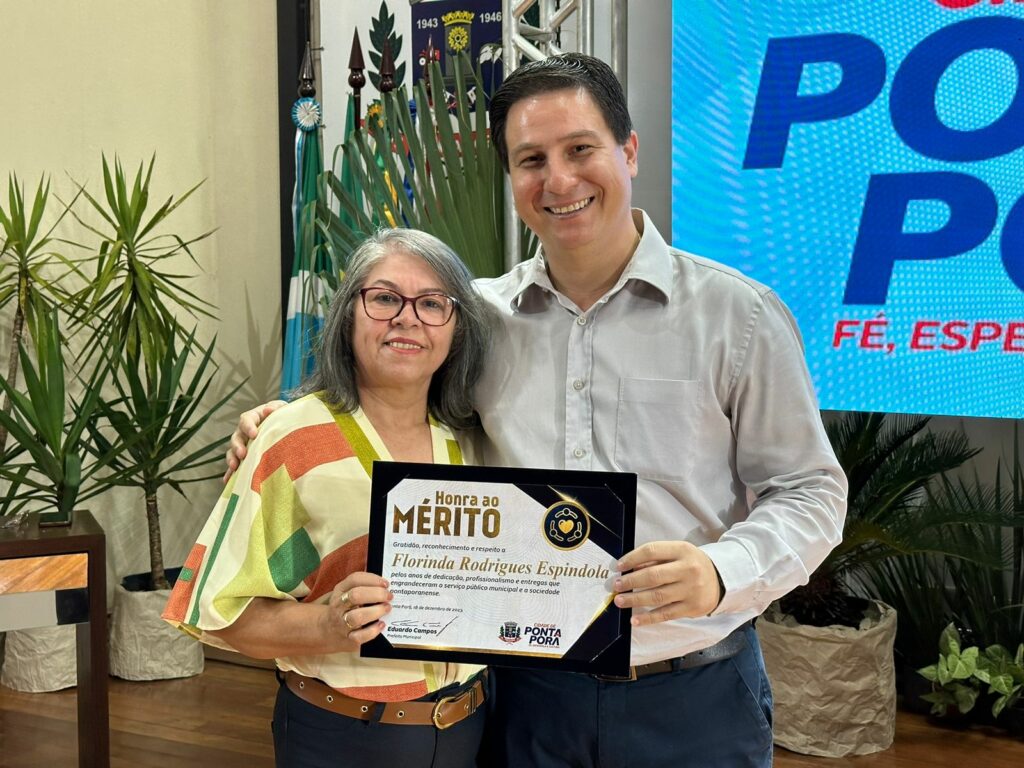 Ponta Porã: Prefeitura realiza homenagem à Servidores Públicos aposentados Ponta Porã: Prefeitura realiza homenagem à Servidores Públicos aposentados