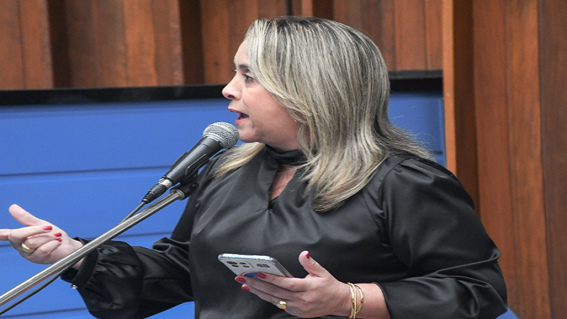 Lia Nogueira intercede por medicamentos essenciais em rede pública de Saúde de Dourados Lia Nogueira intercede por medicamentos essenciais em rede pública de Saúde de Dourados