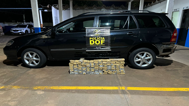 Em Amambai, mulheres que seguiam com maconha para Santa Catarina são presas pelo DOF Em Amambai, mulheres que seguiam com maconha para Santa Catarina são presas pelo DOF