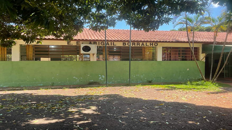 Governo do Estado atende Lia Nogueira e mais duas escolas de Dourados serão reformadas Governo do Estado atende Lia Nogueira e mais duas escolas de Dourados serão reformadas