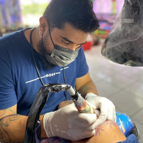 Confira os aniversariantes desse dia 25/01/24, por Dora Nunes