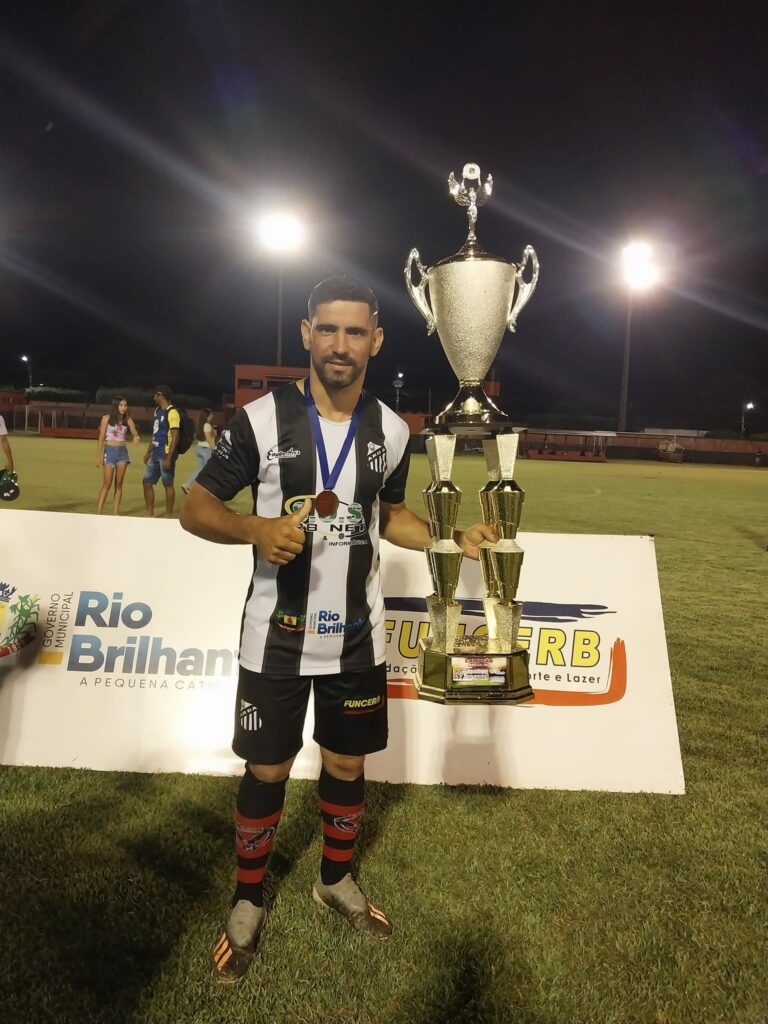Confira os aniversariantes desse dia 13/01/24, por Dora Nunes Confira os aniversariantes desse dia 13/01/24, por Dora Nunes