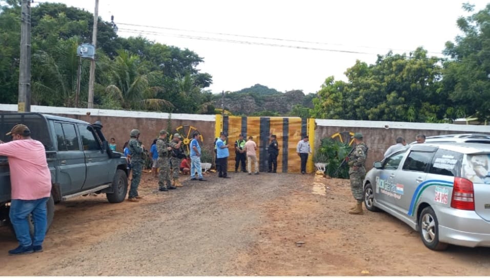 Paraguai: Seis pessoas assassinadas em ataque a uma fazenda em Amambay Paraguai: Seis pessoas assassinadas em ataque a uma fazenda em Amambay