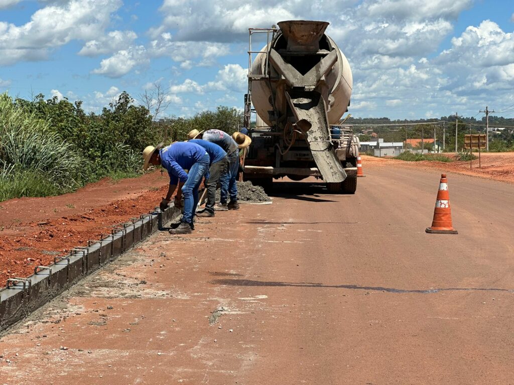Ponta Porã transformou-se em um verdadeiro canteiro de obras Ponta Porã transformou-se em um verdadeiro canteiro de obras