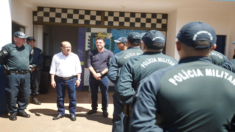 Governador em exercício entrega obras em Caarapó e autoriza ampliação da rede de saneamento Governador em exercício entrega obras em Caarapó e autoriza ampliação da rede de saneamento