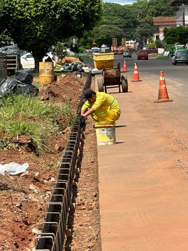 Ponta Porã transformou-se em um verdadeiro canteiro de obras Ponta Porã transformou-se em um verdadeiro canteiro de obras