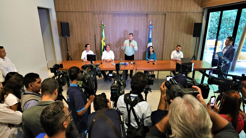 Governador anuncia novos secretários que farão parte do primeiro escalão Governador anuncia novos secretários que farão parte do primeiro escalão