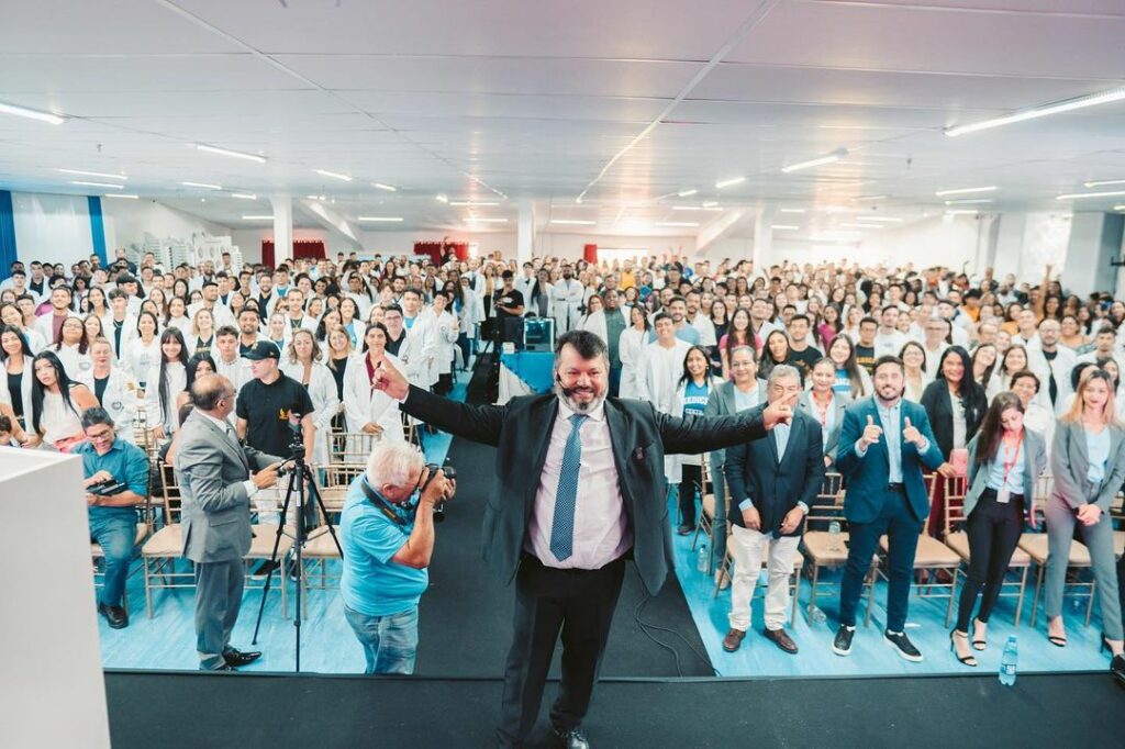 UCP recebe calouros nesta terça-feira em Pedro Juan Caballero UCP recebe calouros nesta terça-feira em Pedro Juan Caballero