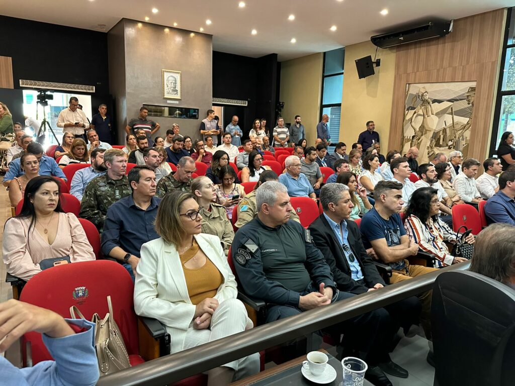 Ponta Porã: Eduardo Campos leva mensagem aos Vereadores na reabertura dos trabalhos legislativos