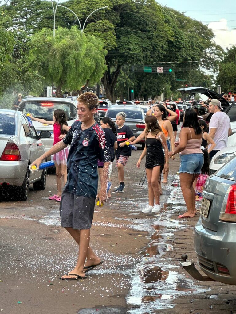 O domingo foi de Carna Kids em Ponta Porã O domingo foi de Carna Kids em Ponta Porã