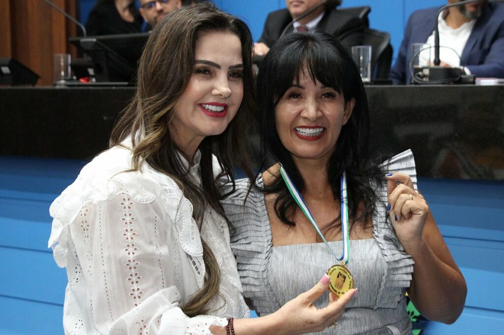 Assembleia Legislativa concede Medalha Conceição dos Bugres aos artesãos
