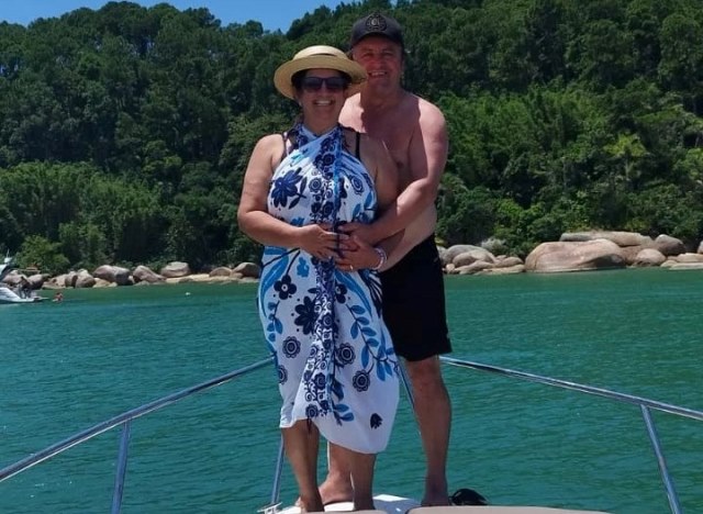 Saiba quem troca de idade hoje, 08/03/24, por Dora Nunes