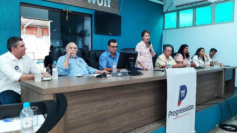 Aral Moreira: Tereza Cristina e Londres Machado lançam Renato Macarrão candidato a prefeito Aral Moreira: Tereza Cristina e Londres Machado lançam Renato Macarrão candidato a prefeito