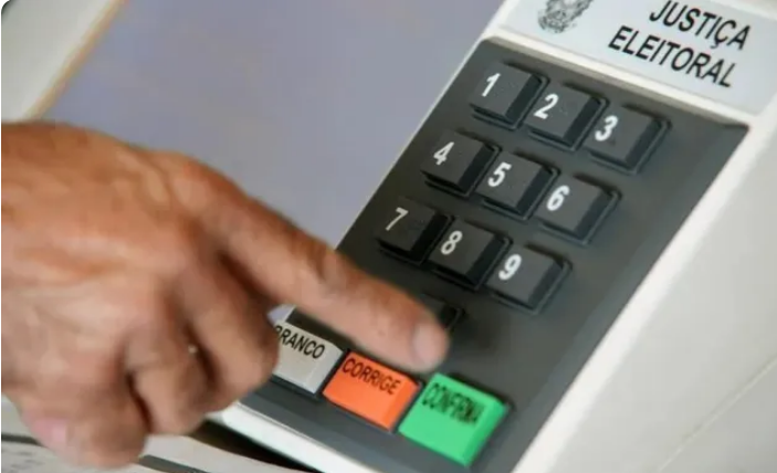 Eleições 2024: 119 mil eleitores de MS precisam regularizar título para votar em outubro; saiba como Eleições 2024: 119 mil eleitores de MS precisam regularizar título para votar em outubro; saiba como