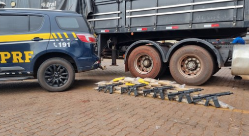 Campo Grande: PRF apreende cinco fuzis e 46 Kg de cocaína