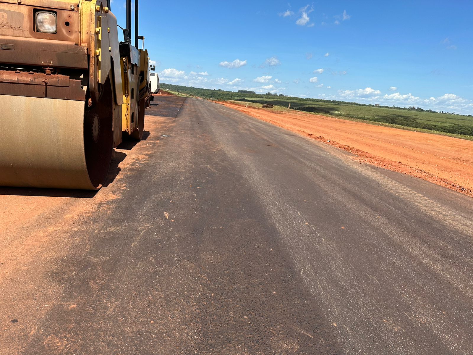Ponta Porã: Obra que liga BR 463 à Rua Guia Lopes avança e entra na sua fase final Ponta Porã: Obra que liga BR 463 à Rua Guia Lopes avança e entra na sua fase final