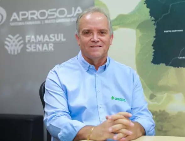 Com 80% da soja colhida, MS caminha para bater meta de 13,8 milhões de toneladas Com 80% da soja colhida, MS caminha para bater meta de 13,8 milhões de toneladas