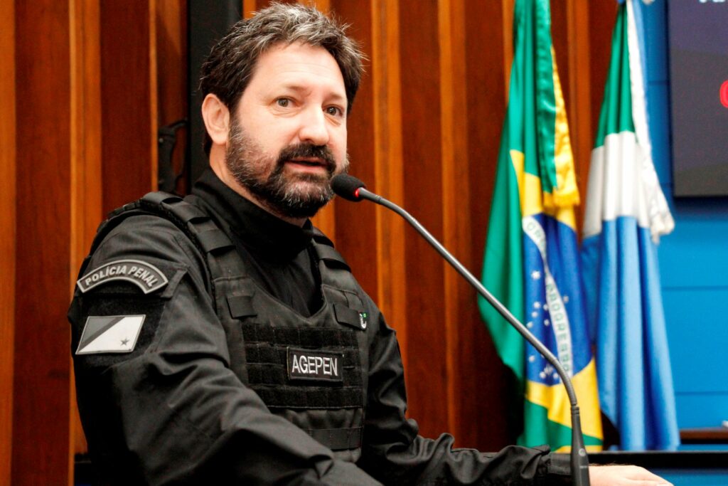 Policiais penais pedem apoio da ALEMS para regulamentar profissão Policiais penais pedem apoio da ALEMS para regulamentar profissão
