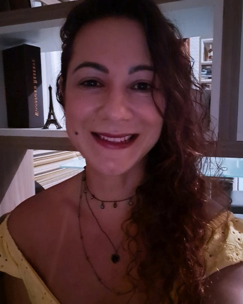 Saiba quem faz aniversário hoje, dia 23/04, por Dora Nunes Saiba quem faz aniversário hoje, dia 23/04, por Dora Nunes