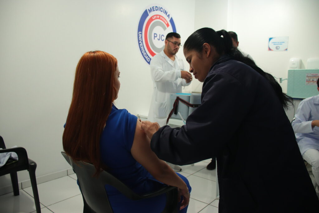 UCP participa de campanha de vacinação em Pedro Juan Caballero