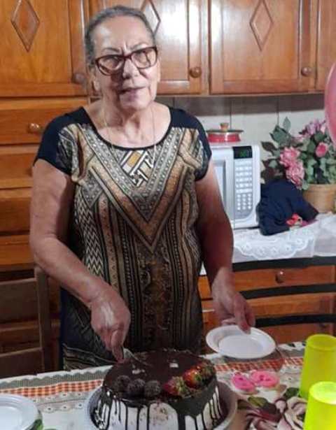 Saiba quem faz aniversário hoje, dia 20/04, por Dora Nunes Saiba quem faz aniversário hoje, dia 20/04, por Dora Nunes