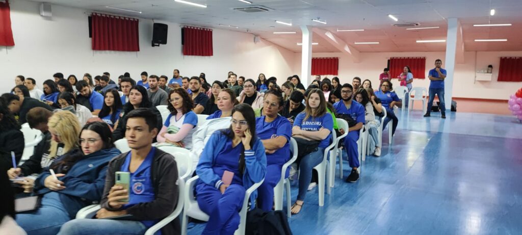 Palestra na UCP abordou o Transtorno do Espectro Autista Palestra na UCP abordou o Transtorno do Espectro Autista